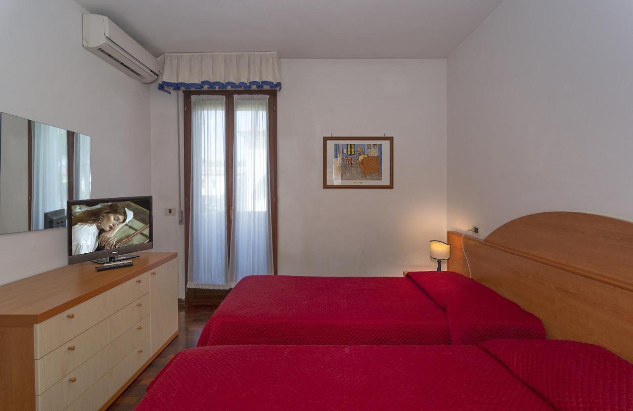 Giada Palace - Rooms Lucca Buitenkant foto